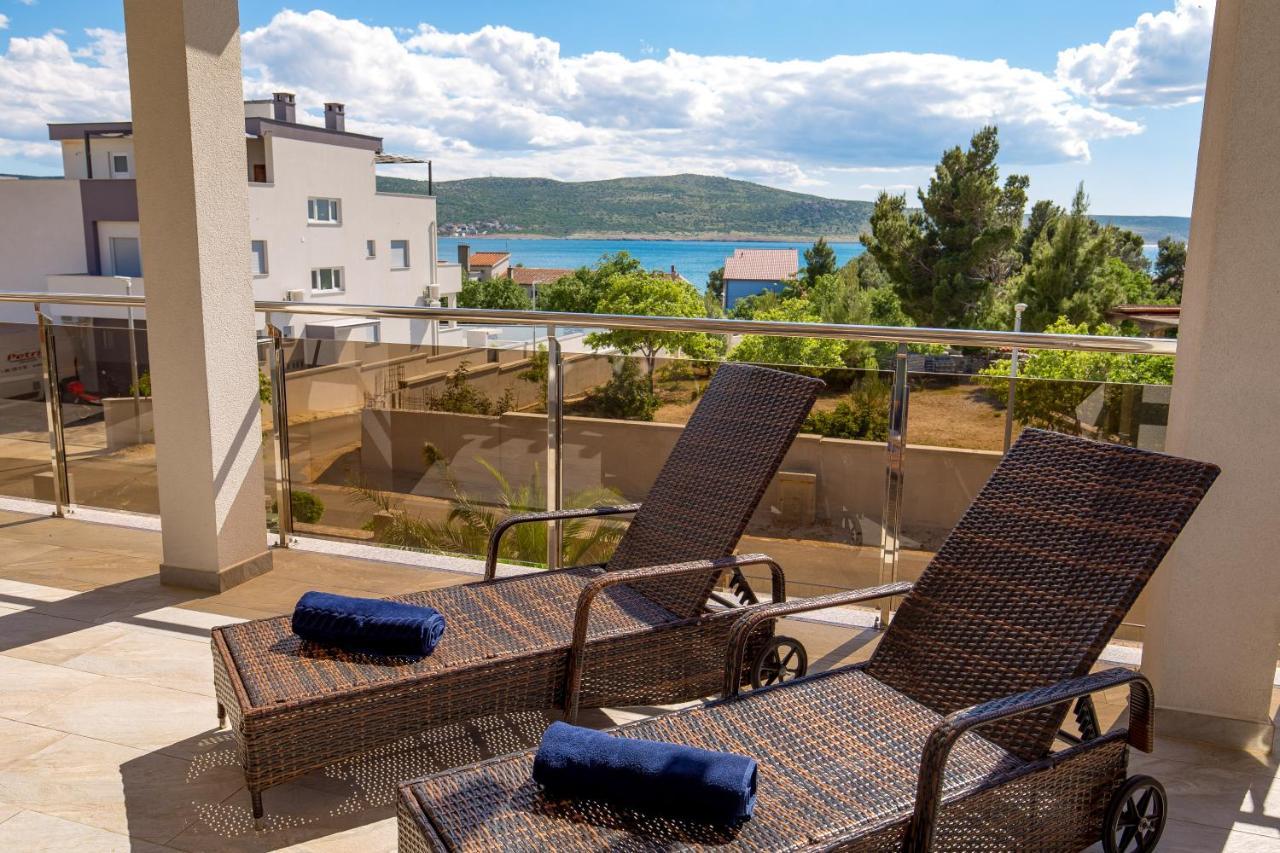 Villa Grandioza Seline Eksteriør billede